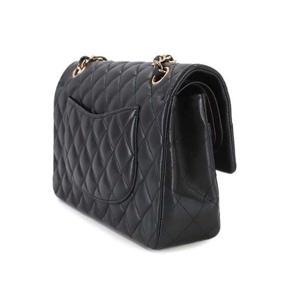 CHANEL Matelasse 25 Chain Shoulder Handbag in Black Lambskin with Gold Hardwa... - Picture 4 of 10